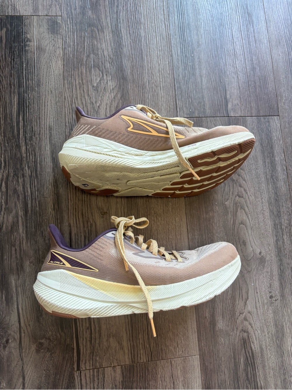 Altra Women's Running Shoes - Picture 2 of 6